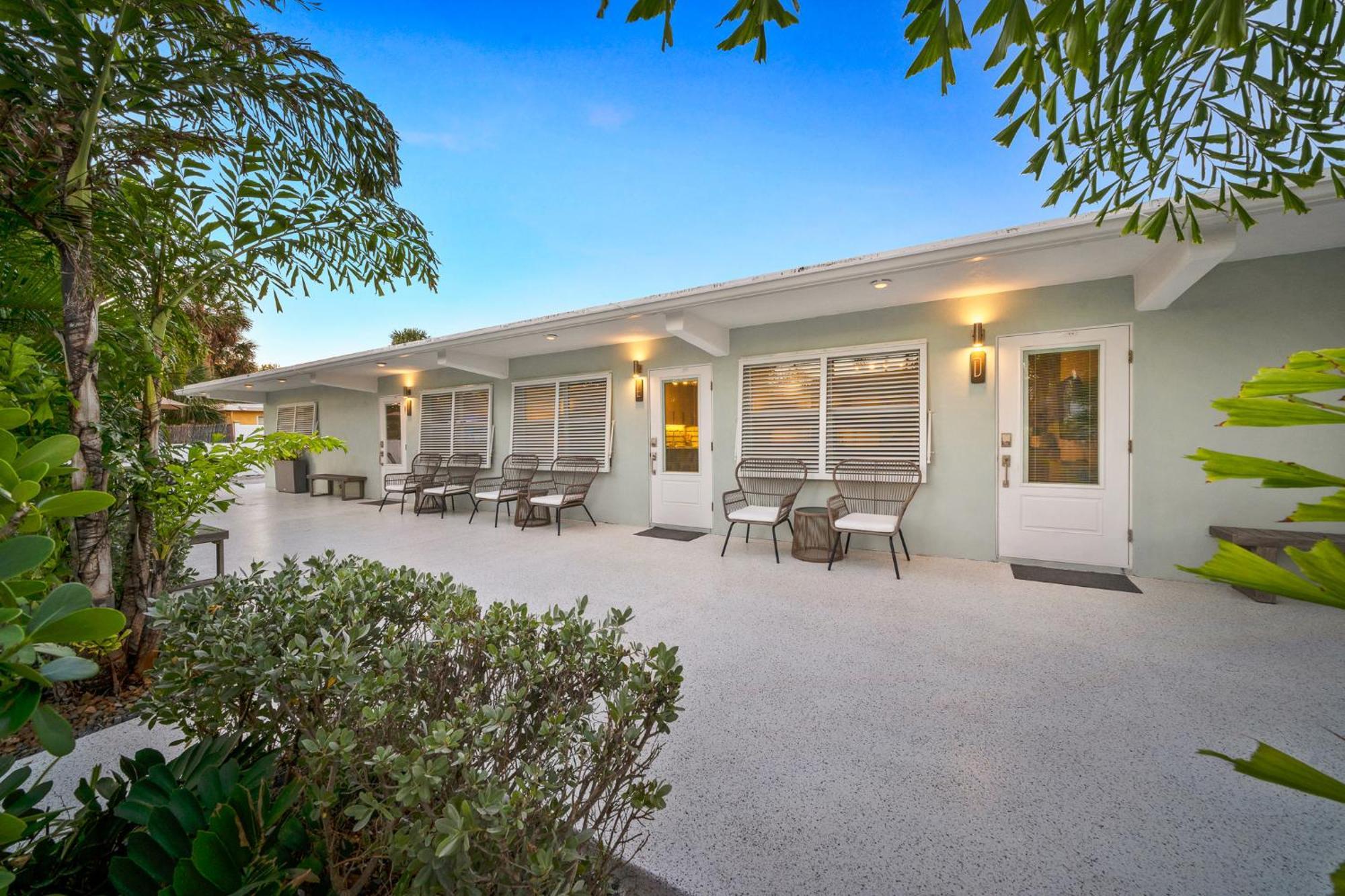 Wonderful Place Wprivate Patio Next To The Beach Cocoa Beach Exterior photo
